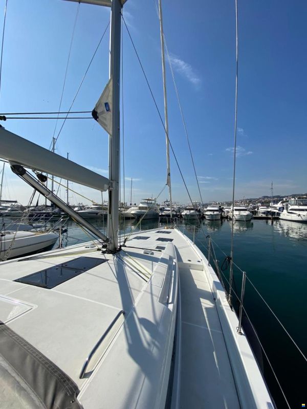 Beneteau Oceanis 54