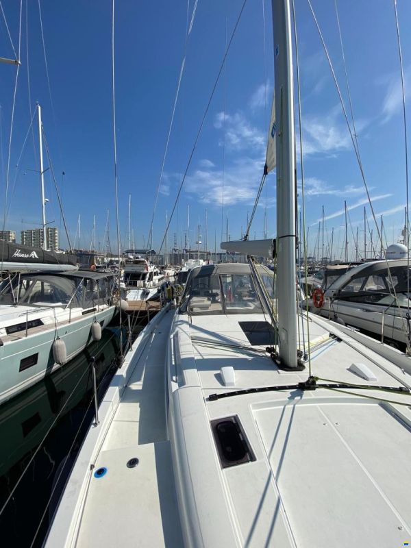 Beneteau Oceanis 54