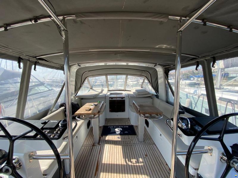 Beneteau Oceanis 54