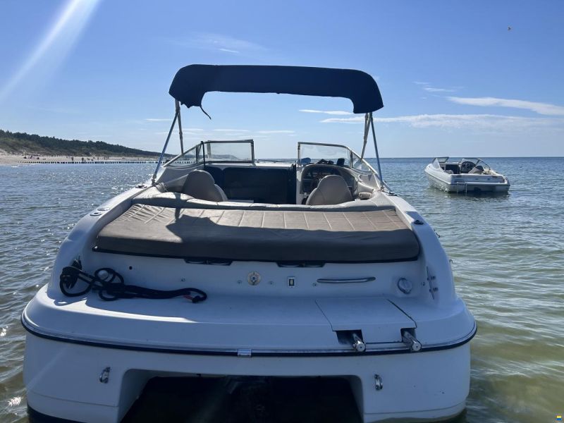 Four Winns 225 Sundower