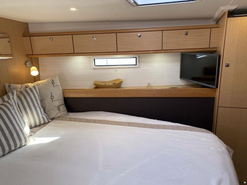 Bavaria Cruiser 56