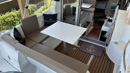 Jeanneau Merry Fisher 695