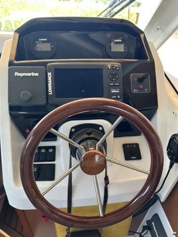 Jeanneau Merry Fisher 695