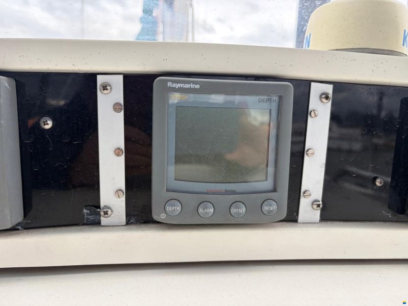 Marine Projects MOODY 346