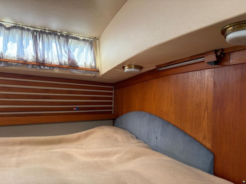 Marine Projects MOODY 346
