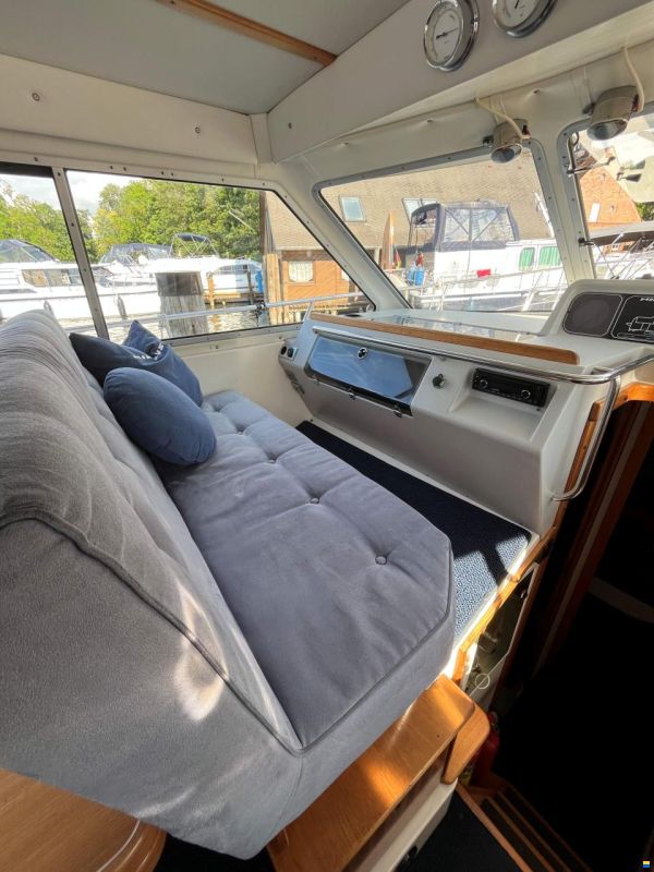 Nimbus CARISMA 4004 FLYBRIDGE