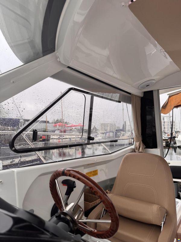 Jeanneau Merry Fisher 755