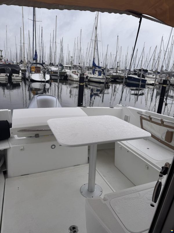 Jeanneau Merry Fisher 755