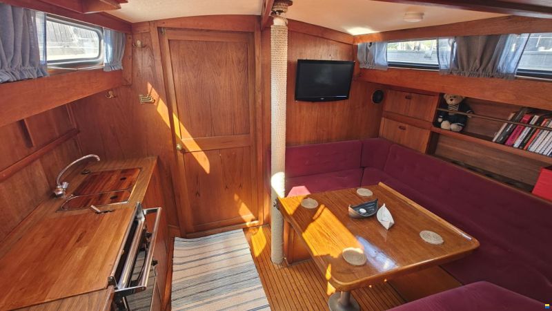 Sitala Yachts Nauticat 38