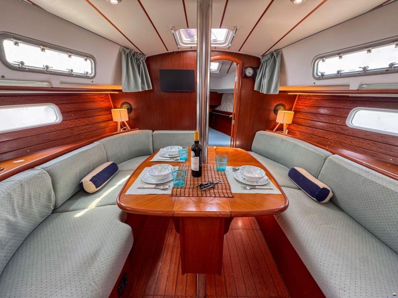 Beneteau Oceanis 36 cc