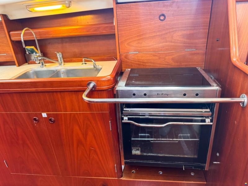 Beneteau Oceanis 36 cc