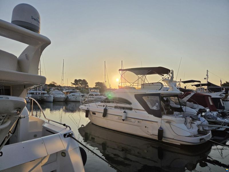 Sealine Statsman 360