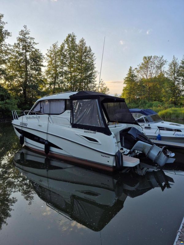 Quicksilver Aktiv 905 Weekend