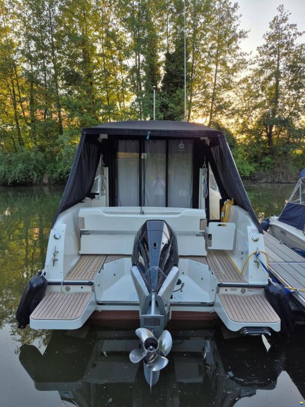 Quicksilver Aktiv 905 Weekend