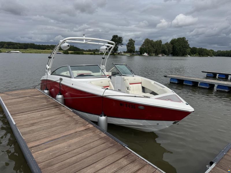 Cobalt R3 Surf