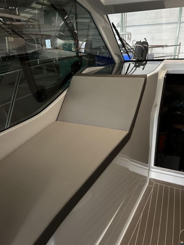 Galeon 305HTS
