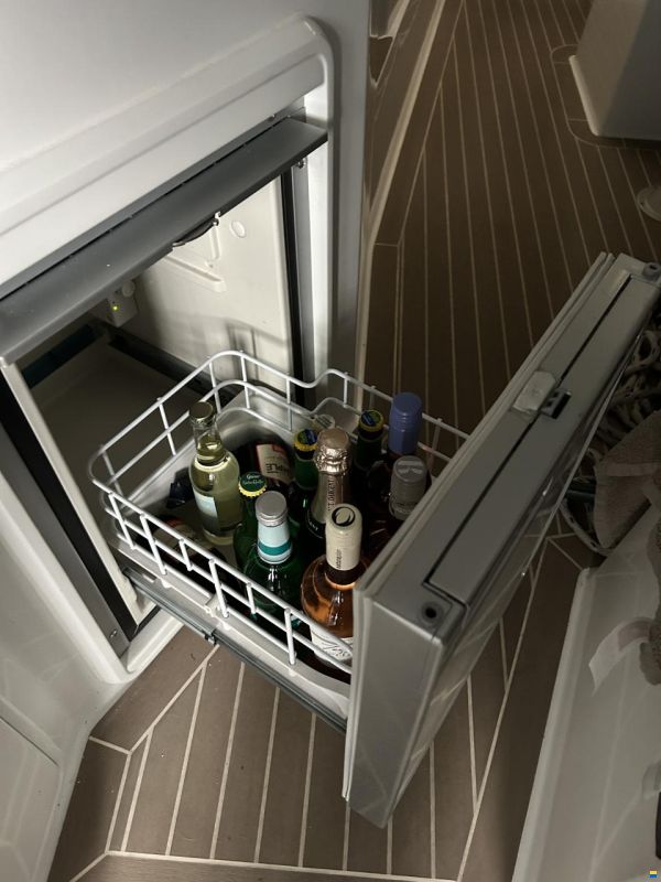 Galeon 305HTS