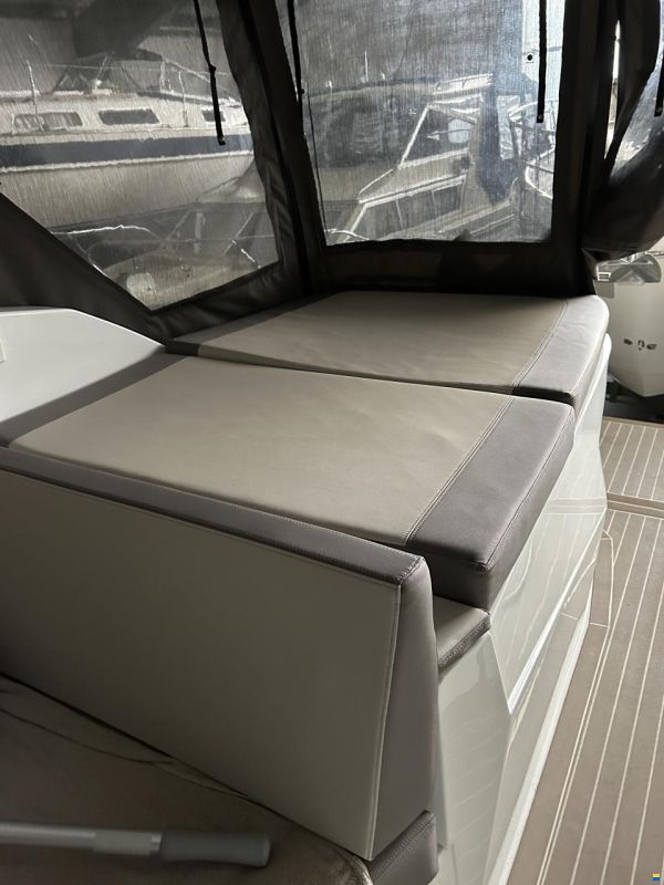 Galeon 305HTS
