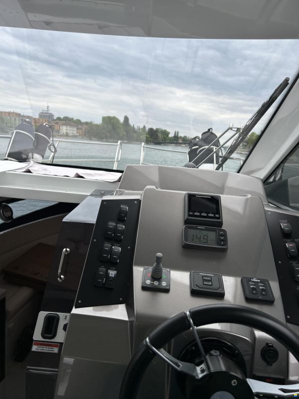 Galeon 305HTS