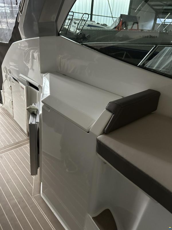 Galeon 305HTS
