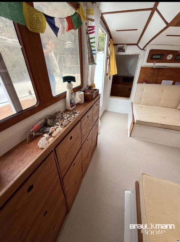 Beneteau Blue 2