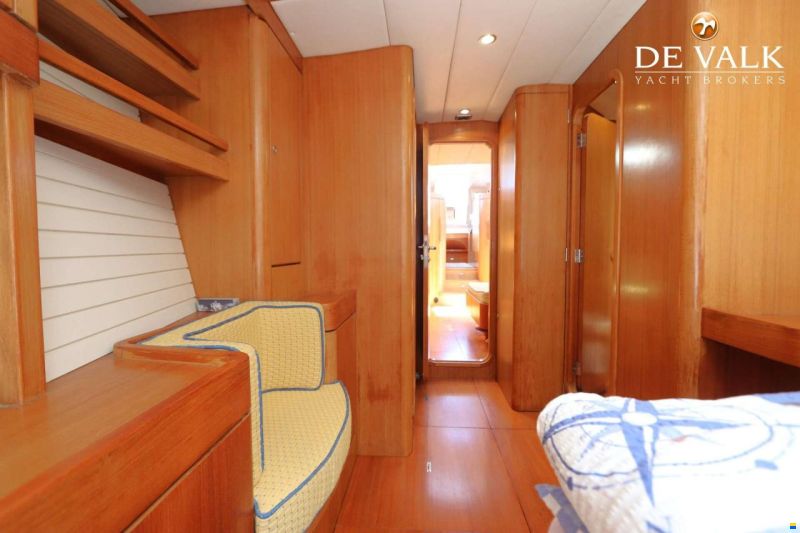 Grand Soleil 70