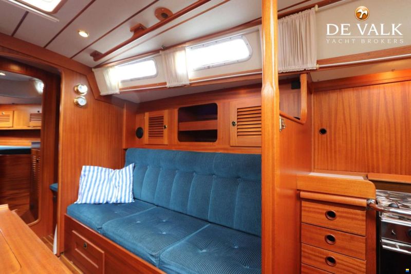 Hallberg-Rassy 39