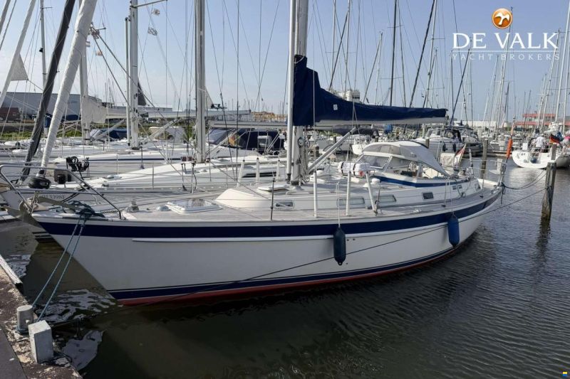Hallberg-Rassy 39