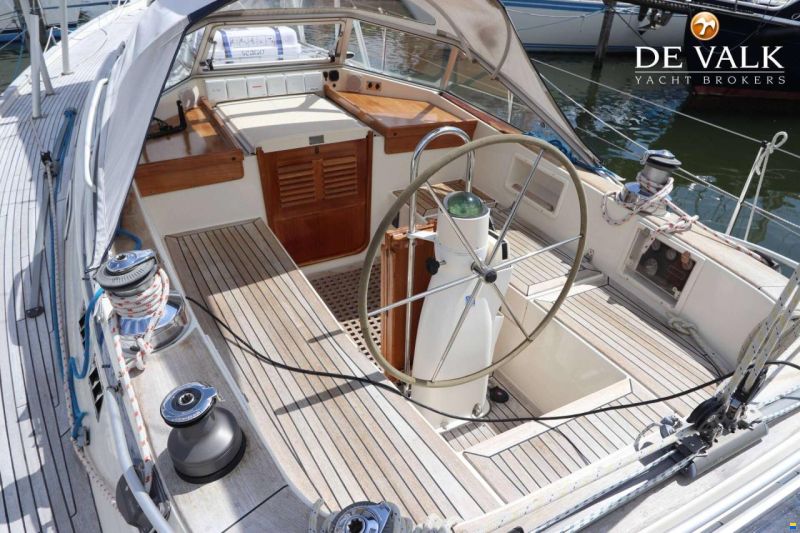Hallberg-Rassy 39