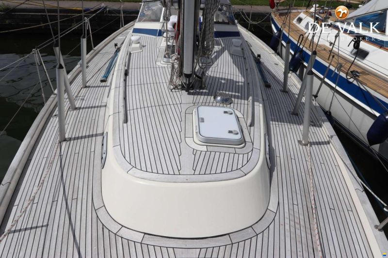 Hallberg-Rassy 39