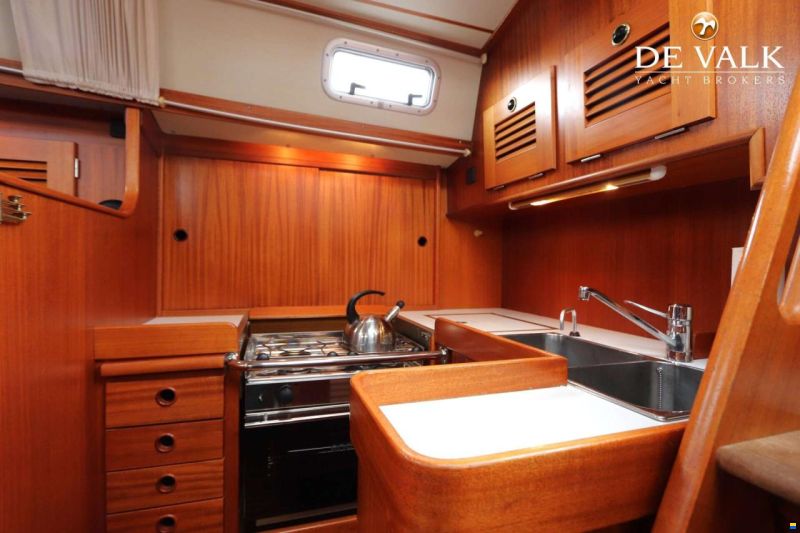 Hallberg-Rassy 39