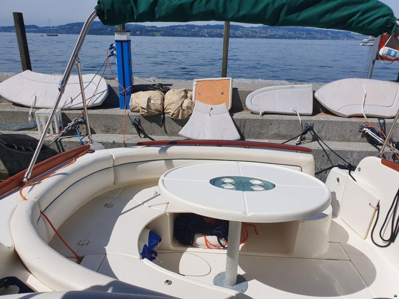 Jeanneau Leader 805