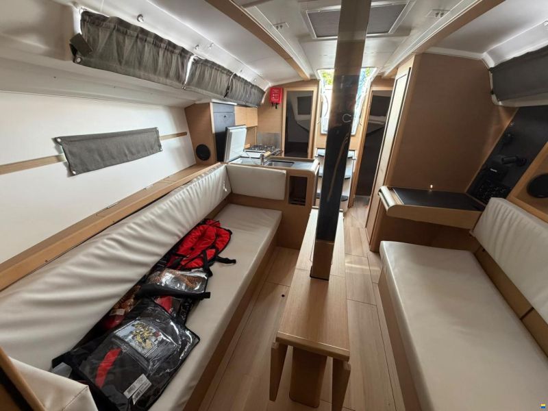 Jeanneau sun odyssey 349