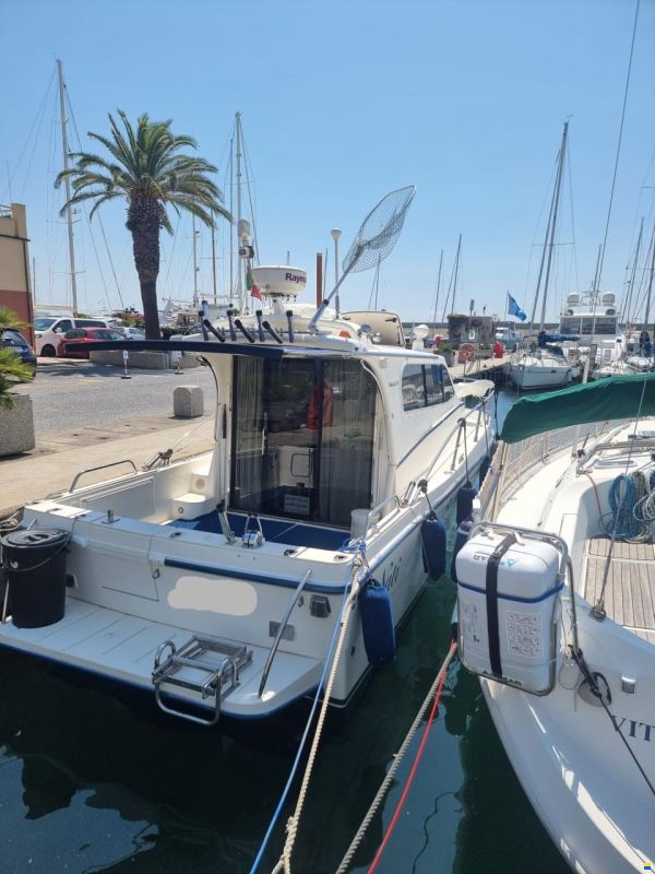 Poly Form Triakis C30 cabin
