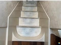 Ferretti 550