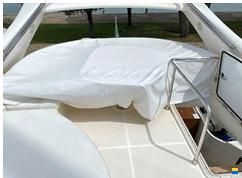 Ferretti 550
