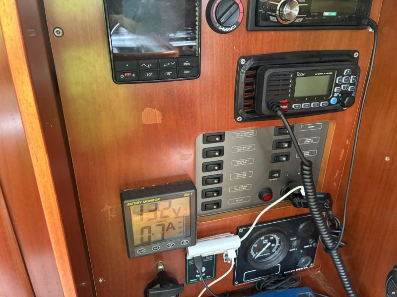 Beneteau Oceanis 323