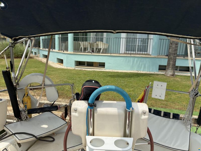 Beneteau Oceanis 323