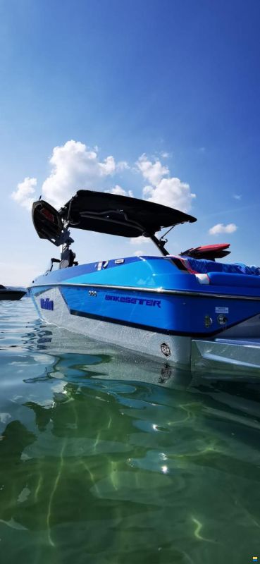 Malibu 24 MXZ