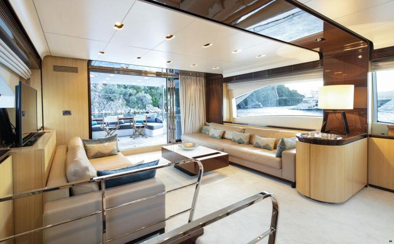 Azimut 84 Fly