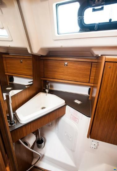 Bavaria Cruiser 34 Style