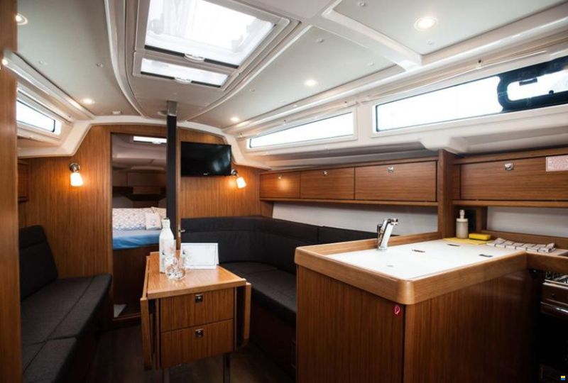 Bavaria Cruiser 34 Style