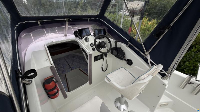 Galia 660 Cabin