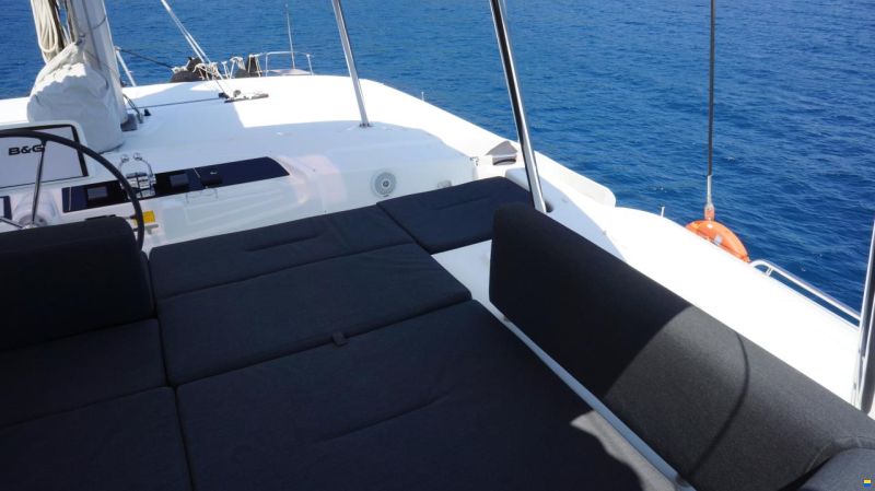 Lagoon 46 FLY