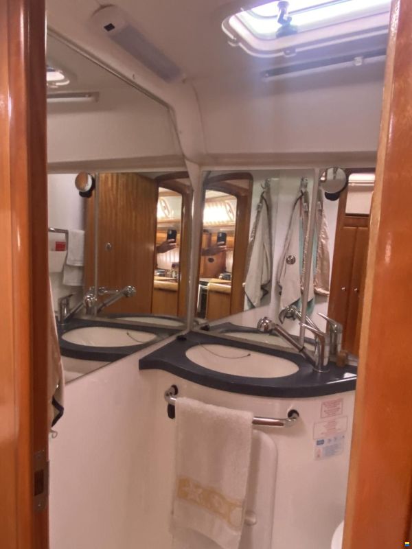 Bavaria 42 Cruiser