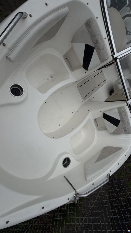 Glastron GT 185