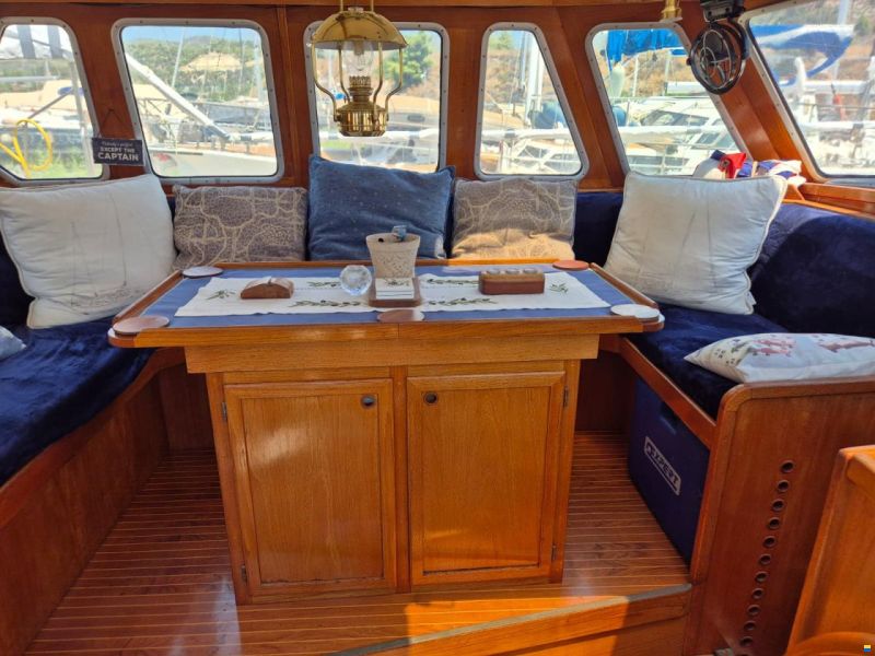 Nauticat 52