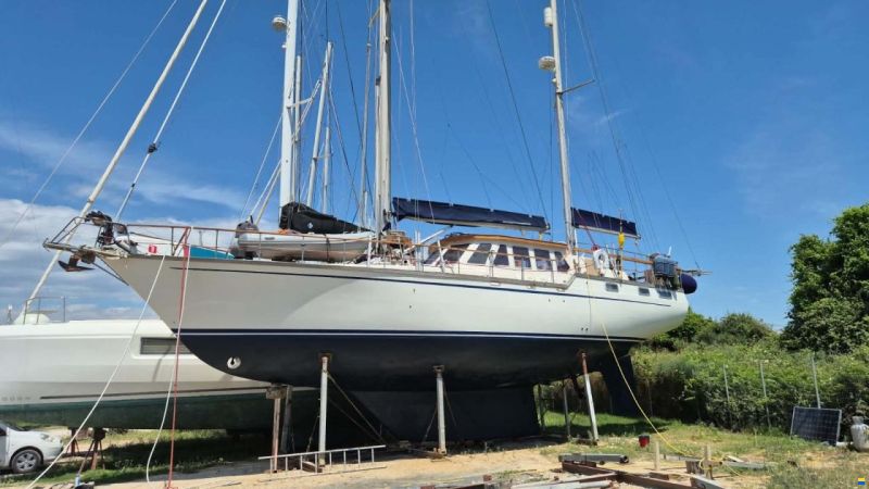 Nauticat 52