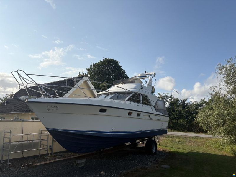 Fairline 31 Corniche
