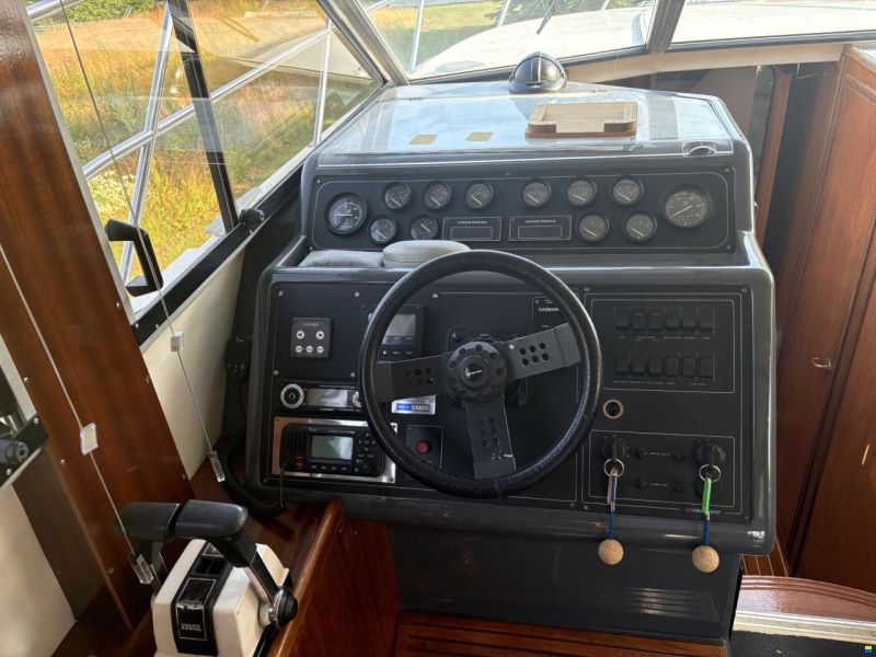 Fairline 31 Corniche